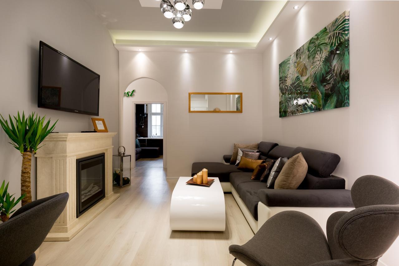 Luxury Dream Home In The Absolute Center 布达佩斯 外观 照片